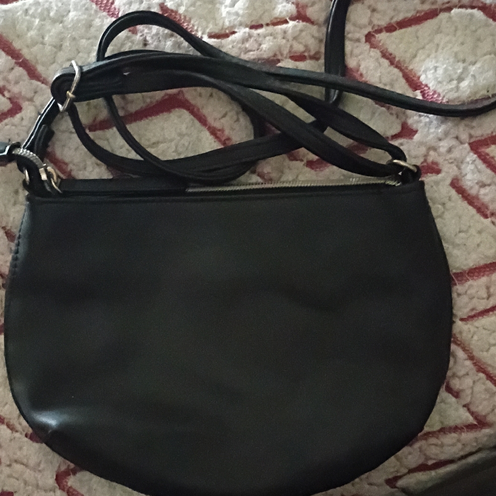 Elegant Black Women's Crossbody Bag